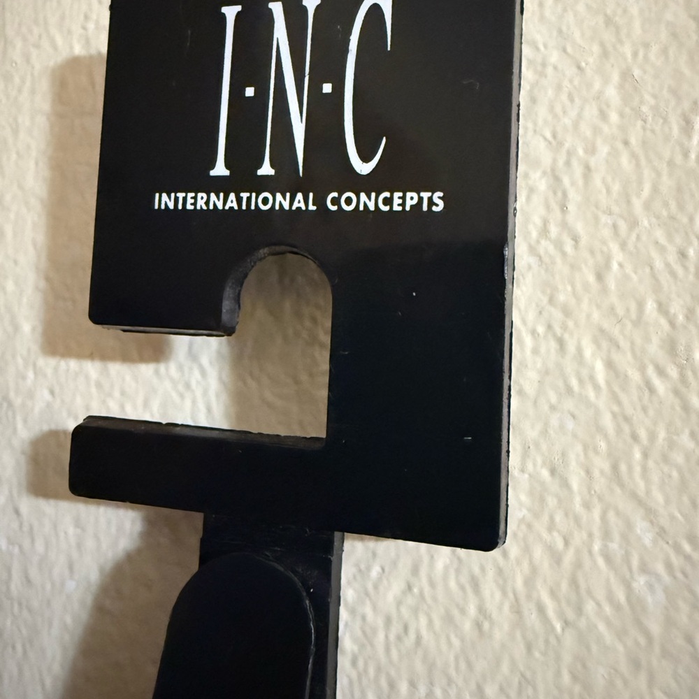 INC International Concepts Red Fashion Belt - Picture 3 of 5